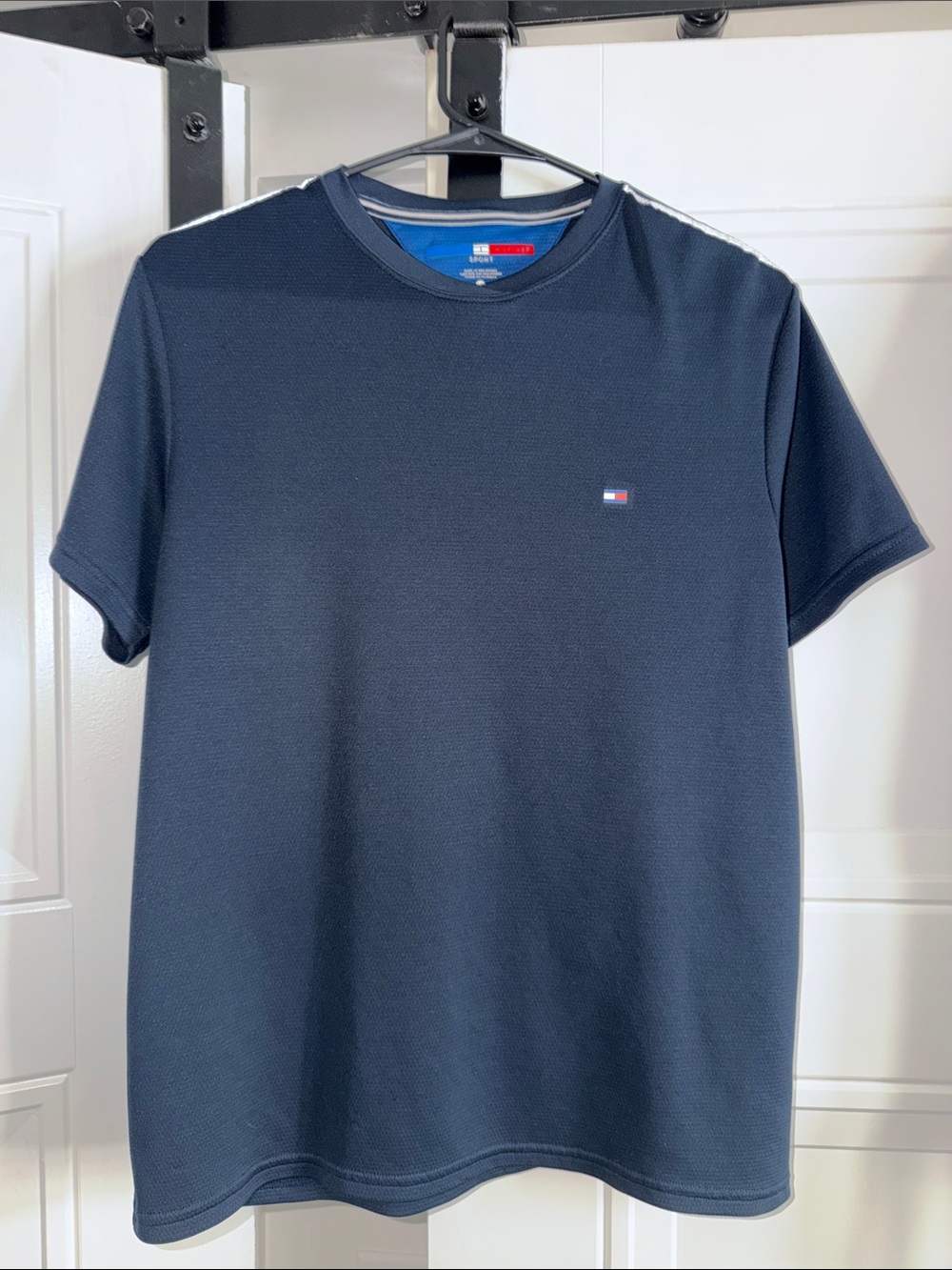 Tommy Hilfiger Sport Men's Navy Short-Sleeve Crew Neck T-Shirt